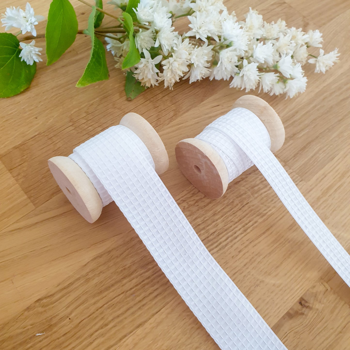 Honeycomb ribbon - Snowdrop