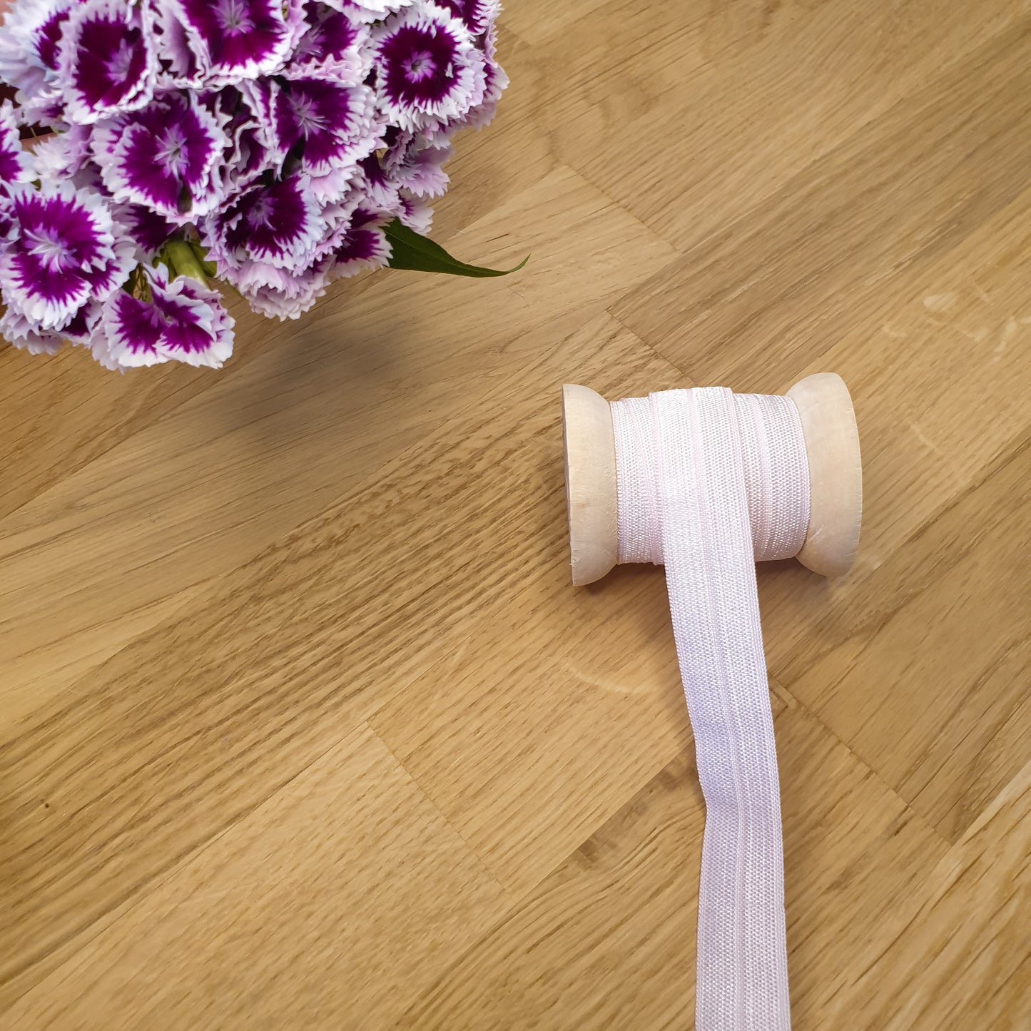 Stretch pre-folded satin ribbon - Peach blossom