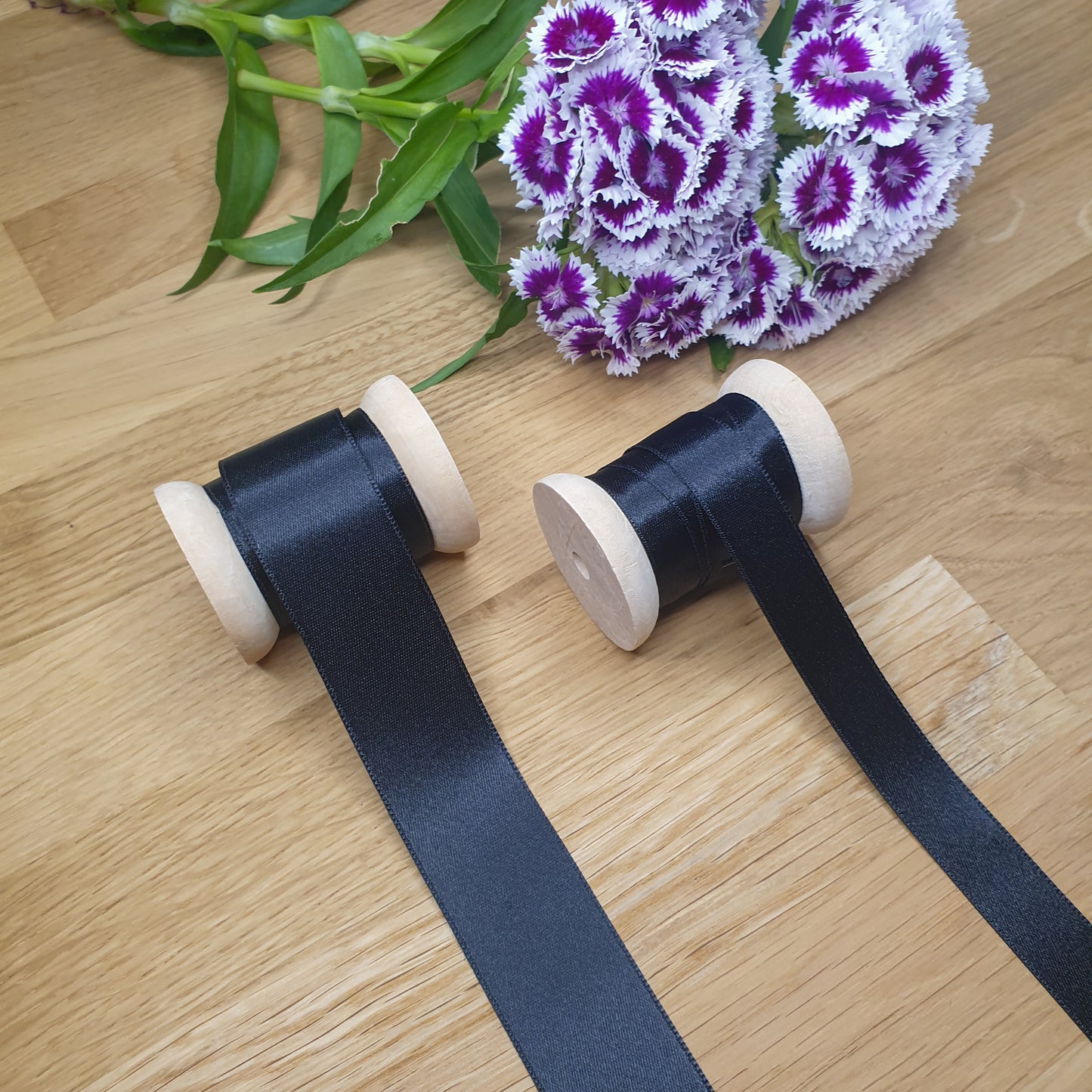 Satin ribbon - Black obsidian