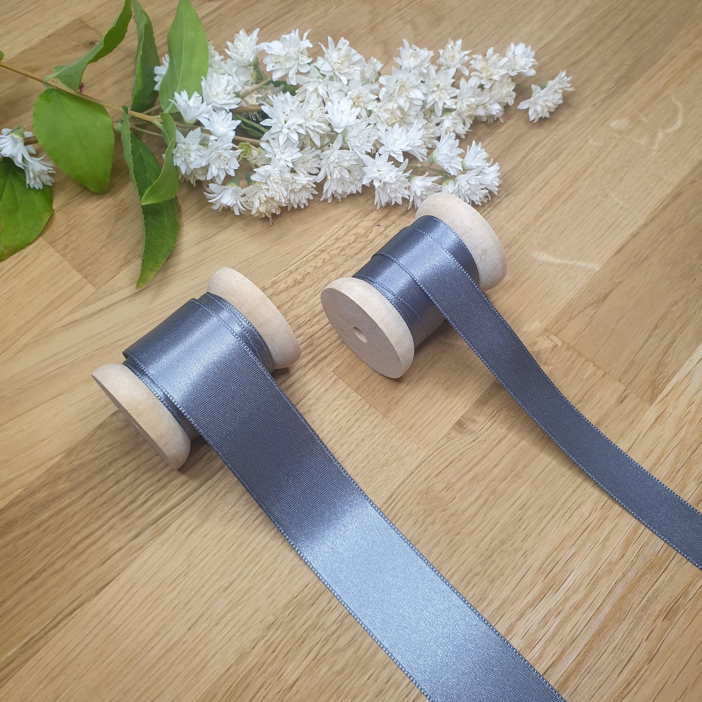 Satin ribbon - Barberry stems